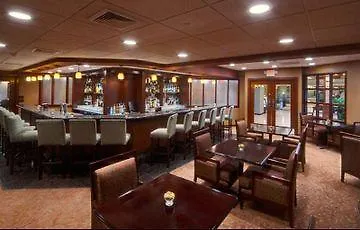 Wyndham Garden Hotel Newark Airport