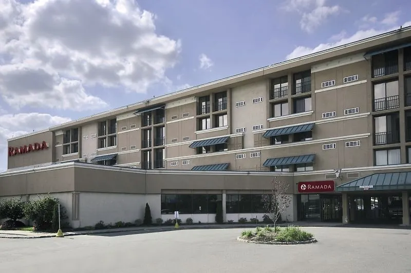 Wyndham Garden Hotel Newark Airport
