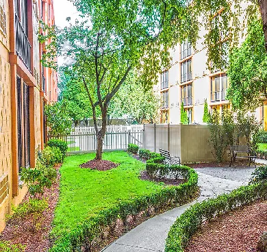 Wyndham Garden Hotel Newark Airport